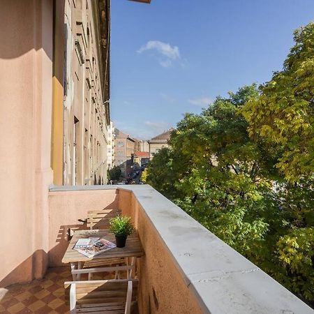 Klauzal Garden City Apartments Budapest Exterior photo
