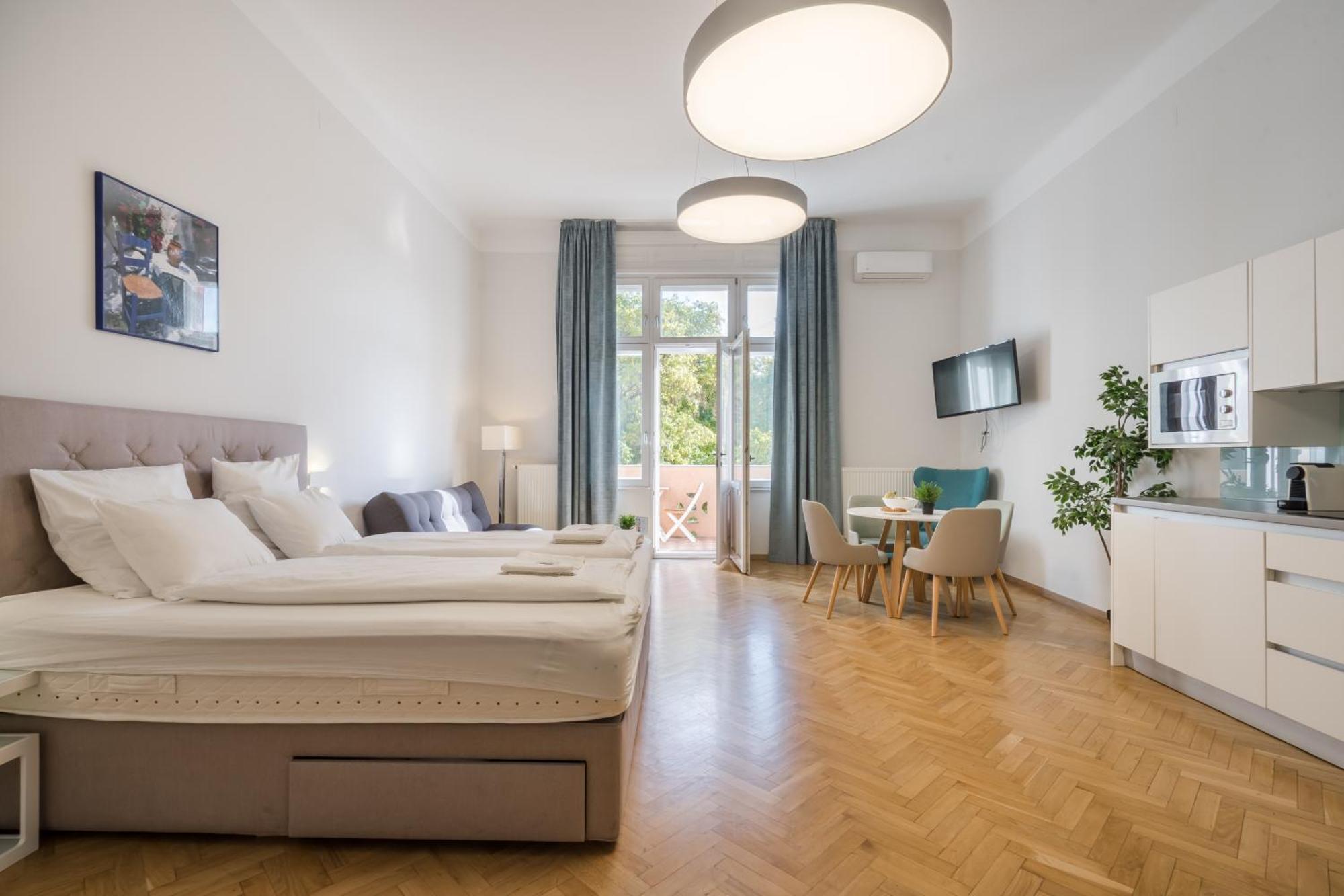 Klauzal Garden City Apartments Budapest Exterior photo